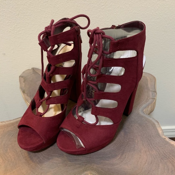 Beautiful bar ııı women shoes - Picture 4 of 6